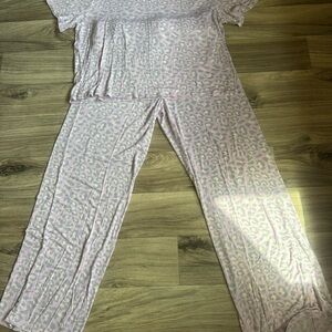 Honeydew Intimates Lavender and Cream Leopard Loungewear Top